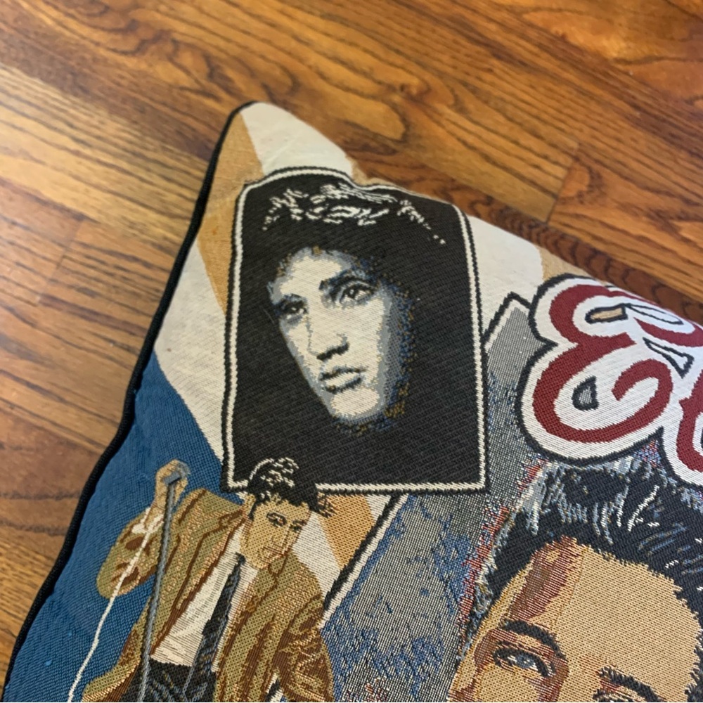 Vintage Elvis Presley Themed Throw Pillow Chair Sofa Couch Bed Canvas
Home Decor - Picture 2 of 10